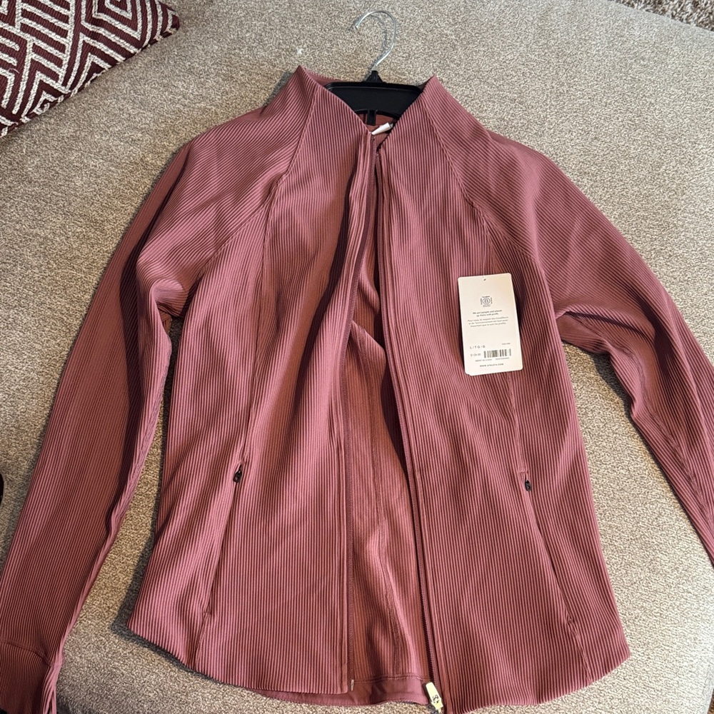 Athleta Ribbed Mauve Top